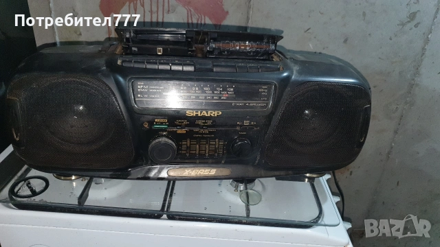 Касетофон SHARP , снимка 2 - Радиокасетофони, транзистори - 53831052