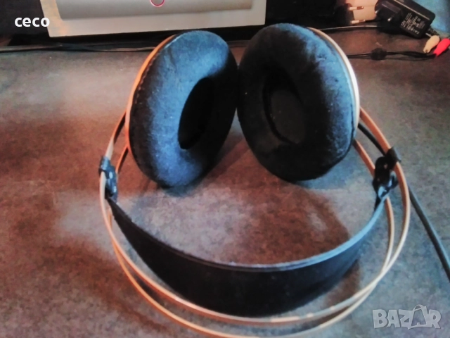 AKG 92, снимка 3 - Слушалки и портативни колонки - 51788620