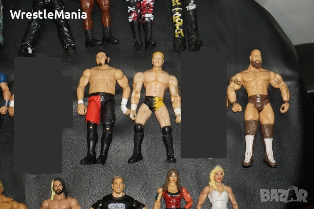 31 Кеч Фигури Lita/Lana/Test/D-Von Dudley/Samoa Joe/The Undertaker/Shane Douglas/The Miz/Seth Rollin, снимка 7 - Колекции - 51856261