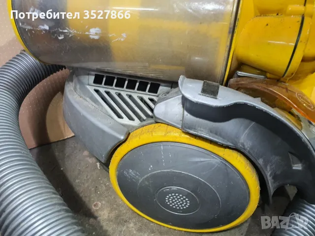 Прахосмукачка  Dyson dc11, снимка 6 - Прахосмукачки - 48409885