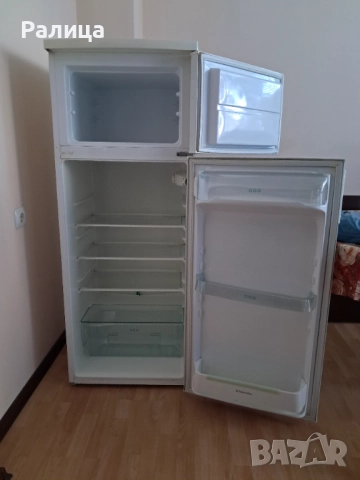 Хладилник с горна камера Electrolux, снимка 3 - Хладилници - 52180448