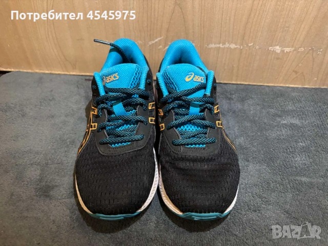 Детски маратонки Asics, снимка 2 - Детски маратонки - 53670573