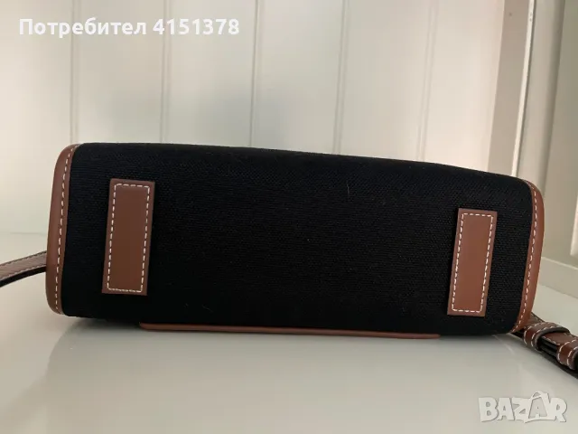 Чанта Burberry Freya tote mini, снимка 9 - Чанти - 48343819