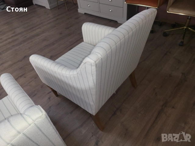 Два броя кремави фотьойли от плат на райета, снимка 10 - Дивани и мека мебел - 53802746