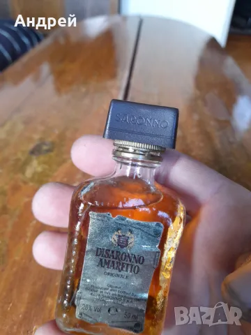 Стара бутилка Disaronno Amaretto, снимка 5 - Други ценни предмети - 50100091