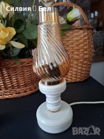 Ретро нощна лампа , снимка 11 - Настолни лампи - 51954822