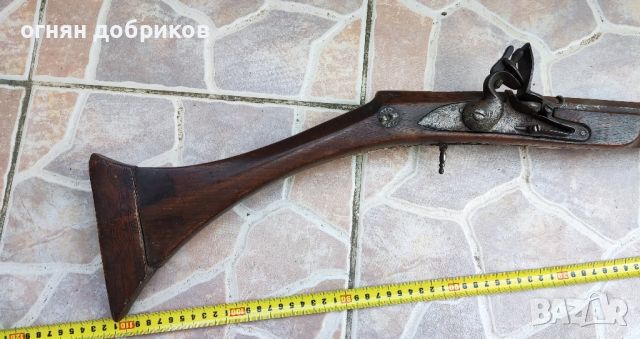 Кремъчна пушка с европейски механизъм, снимка 2 - Антикварни и старинни предмети - 45851059