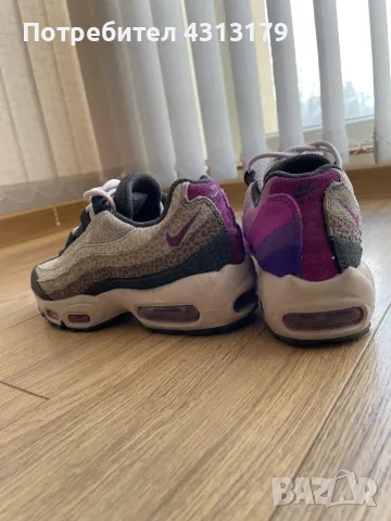 Nike Air Max 95, снимка 4 - Маратонки - 48136775