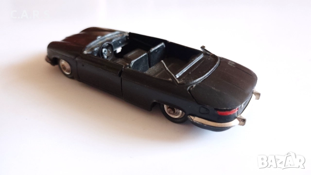 PANHARD 24BT N5 MADE IN USSR TBILISI PLASTIC 1:43, снимка 5 - Колекции - 52263126