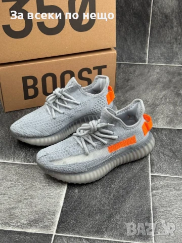 Adidas Yeezy Boost 350 V2 Дамски Сиви Маратонки👟Дамски Спортни Обувки В Сив Цвят Код E585, снимка 4 - Маратонки - 50913128
