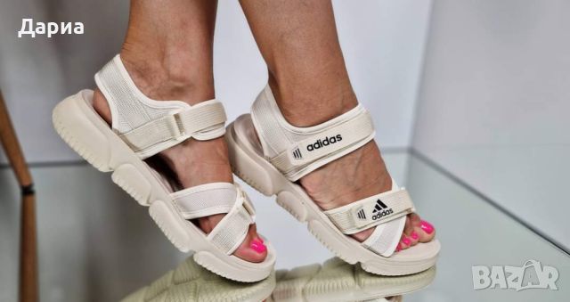 Дамски сандали Adidas , снимка 1 - Сандали - 46320627