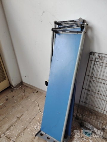 Стелажи, снимка 4 - Стелажи и щандове - 52526984