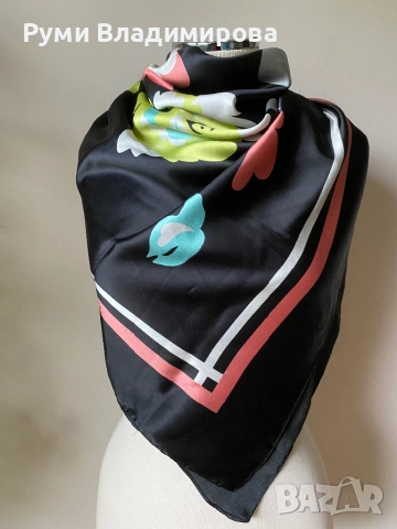 Голям, квадратен, тънък шал Moods of Norway/ HM и други, снимка 10 - Шалове - 46964791