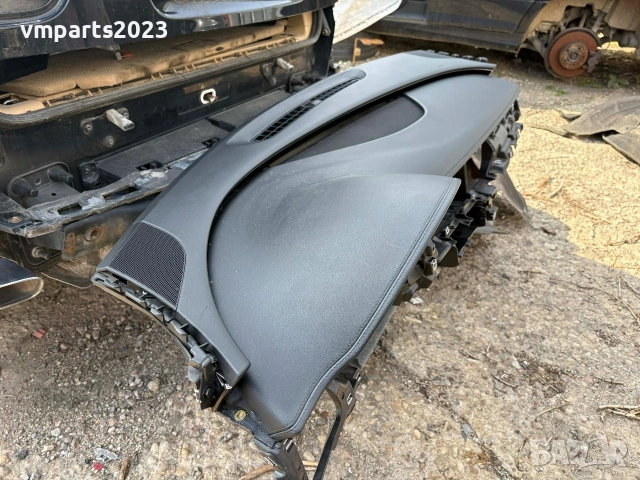 Арматурно шито табло Audi A8 D4 Ауди А8 