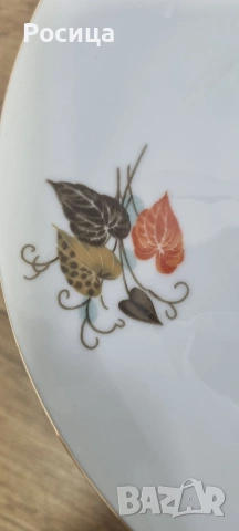 Български порцеланови чинии и чаши, снимка 4 - Сервизи - 53968180