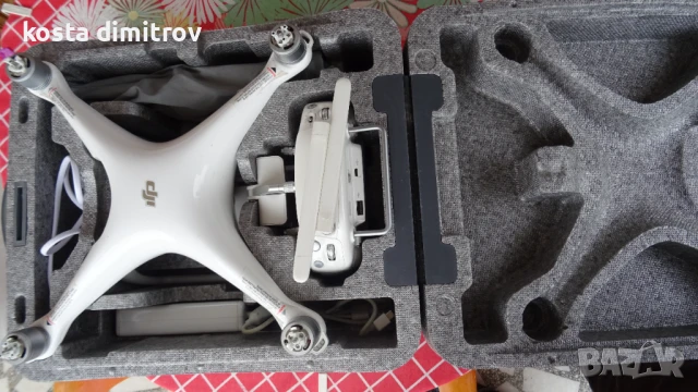 Дрон DJI Phantom 4 За части, снимка 1