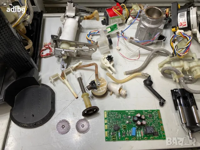 Евтини Части - Krups EA81 Бял без дисплей, снимка 6 - Кафемашини - 49814657