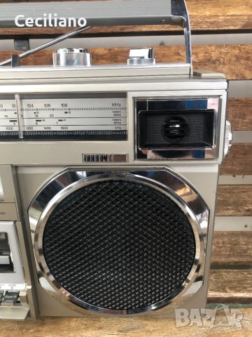 Радиокасетофон Колекционерски - Crown CSC-945L (Japan), снимка 3 - Радиокасетофони, транзистори - 53117643