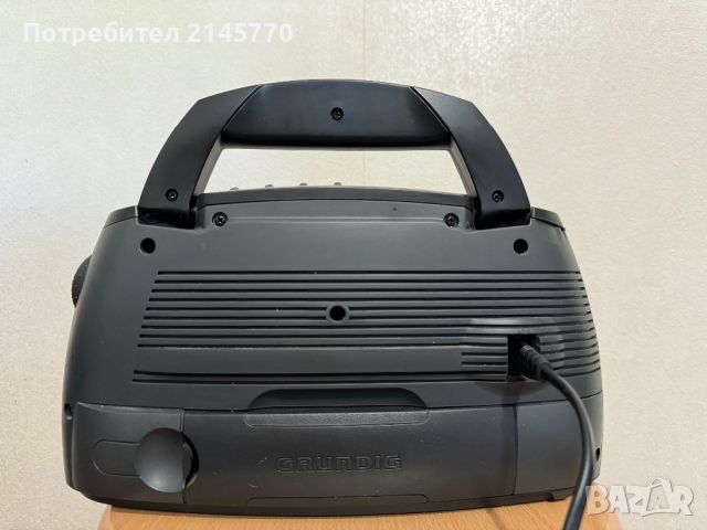 Радио Grundig Music Boy 180, снимка 6 - Радиокасетофони, транзистори - 45683591