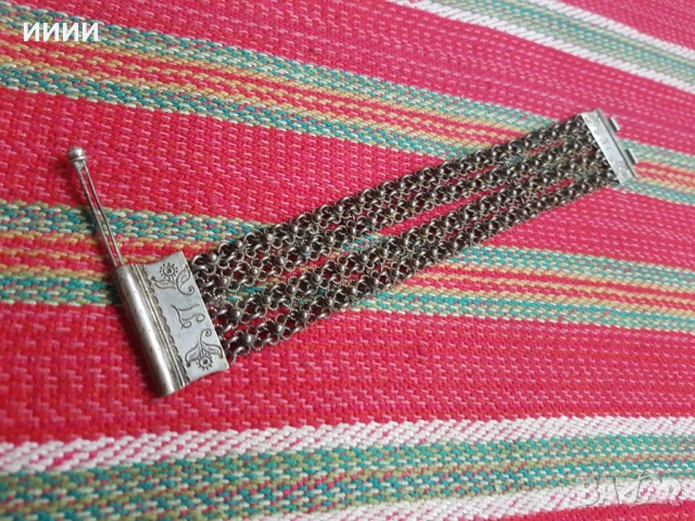 Сребърна гривна верижка , снимка 2 - Антикварни и старинни предмети - 53780506