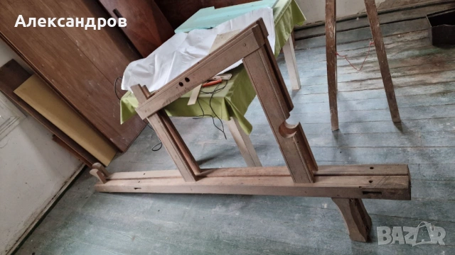 Старинен тъкачен стан