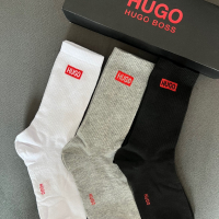 Чорапи Hugo , снимка 1 - Бельо - 44984362