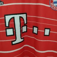 Тениска на Bayern Munchen , снимка 3 - Футбол - 45434080