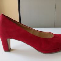 Дамски червени обувки от велур с нисък ток Gabor номер 38, снимка 4 - Дамски обувки на ток - 45261798