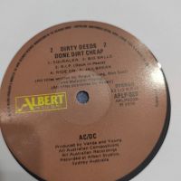 AC/DC "Dirtty Deeds done Dirt Cheap" ALBUM LP '76 Albert, Australia , снимка 3 - Грамофонни плочи - 45682822