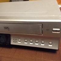 DVD + VHS не работещ , снимка 4 - Плейъри, домашно кино, прожектори - 45397146