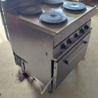 Професионална печка , снимка 5 - Обзавеждане на кухня - 44953454