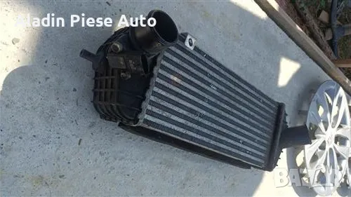 Интеркулер радиатор Kia Sportage, Hyundai IX35 година 2010 2011 2012 2013 2014 2015 код 28270-2A850, снимка 1