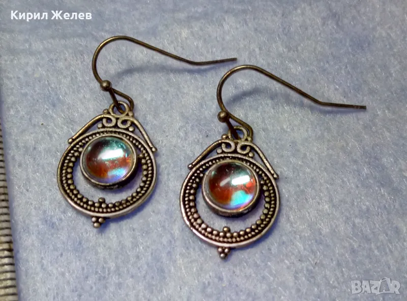 КЛАСИЧЕСКИ РЕТРО АРТ ДЕБЕЛО ПОСРЕБРЕНИ МЕДНИ ОБЕЦИ с ЦВЕТНО ВЕНЕЦИАНСКО СТЪКЛО и ПЕЧАТ S925 49956, снимка 1