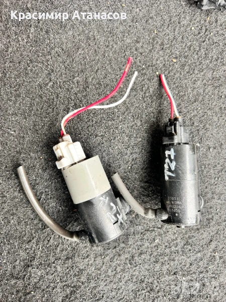 130322A. Помпичка течност чистачки за Тойота Авенсис T27. Комби.2009-2015г, снимка 1