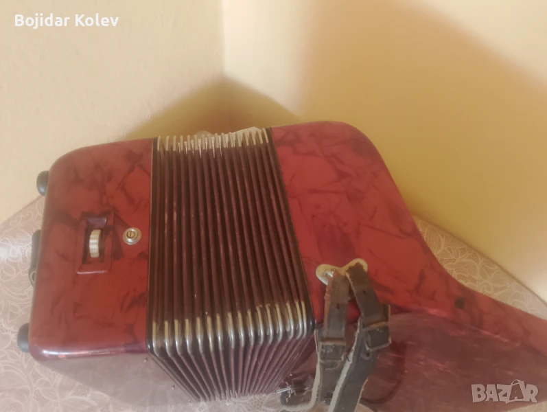Продавам акордеон , снимка 1