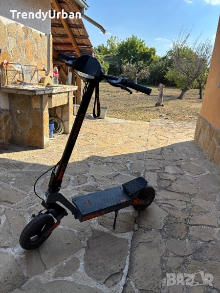 Електрическа тротинетка kukirin g2 2025, снимка 1