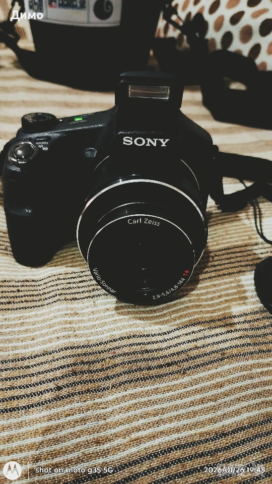 Фотоапарат Сони DSC-HX200V, снимка 1