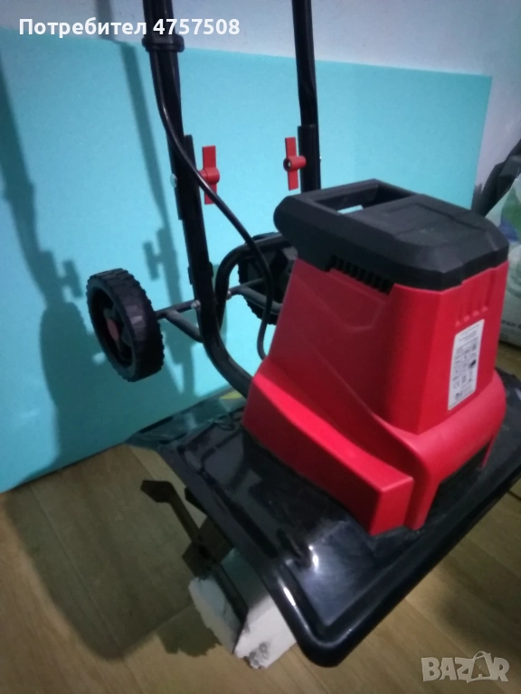 Продавам електрическа мото фреза Raider 1500w 40 см 18-20 дълбочина пробана е веднъж нова  , снимка 1