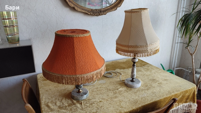 Настолна лампа с мраморна основа, снимка 1