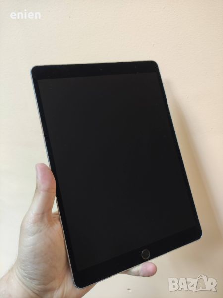 iPad Pro 10.5 256GB Wifi+Cellular / Бартер, снимка 1