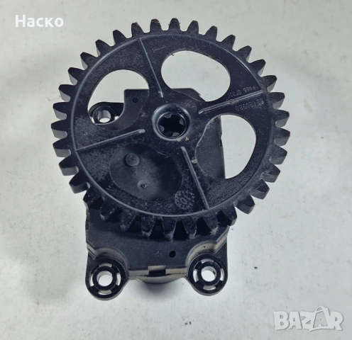 Моторче Клапа Клапи Парно Климатик Климатроник Insignia Опел Инсигниа 2008г-2017г 52437251, снимка 2 - Части - 53668024