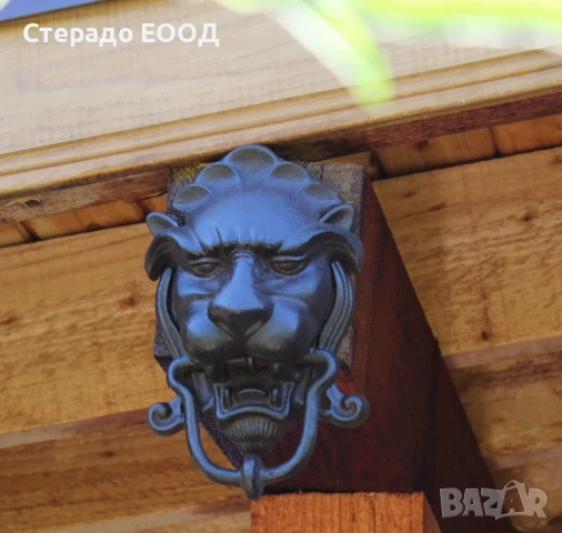 ПОКРИВНА ДЕКОРАЦИЯ ЛЪВСКА ГЛАВА