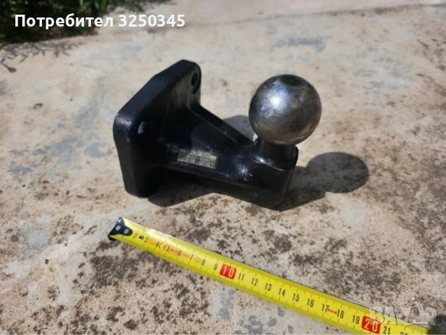 Оригинен теглич с планка за греда на бусове и джипове mercedes и toyota