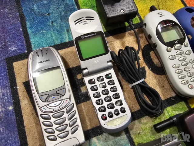 Стари мобилни телефони Nokia, Motorola, Siemens, снимка 2 - Nokia - 47010289