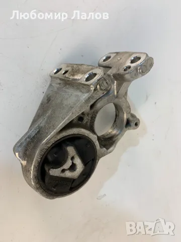 Тампон двигател Пежо 5008 Tampon dvigatel Peugeot 5008 1.6 16v THP 156к.с. 