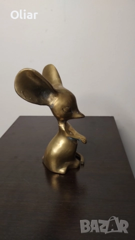 Много симпатична и нестандартна фигурка на мишле с големи уши. Бронз., снимка 3 - Статуетки - 52257816