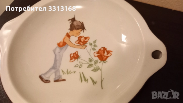 Детска порцеланова чиния , снимка 3 - Чинии - 52242097
