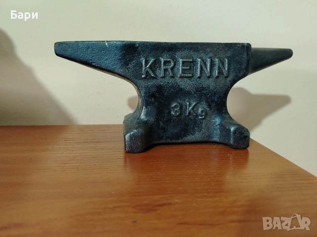 Стара малка наковалня от Германия 3кг.