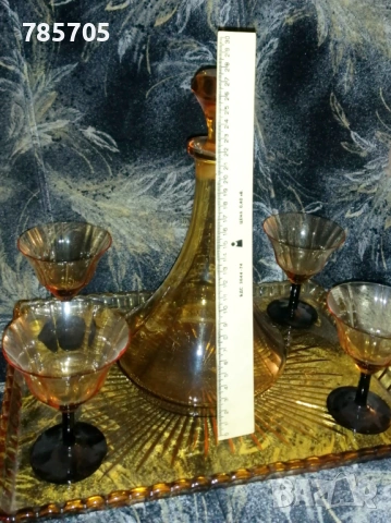 Арт Деко сервиз за ликьор 1920-1930 година, снимка 2 - Антикварни и старинни предмети - 53470135