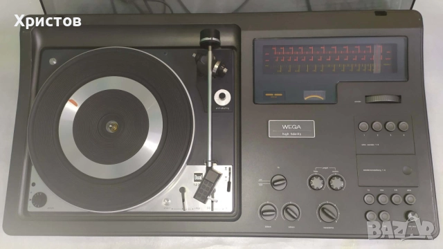 Немски радиограмофон WEGA-3229 ОТ ЕДНО ВРЕМЕ 1974г в отлично състояние много добро работещ , снимка 3 - Антикварни и старинни предмети - 52792045